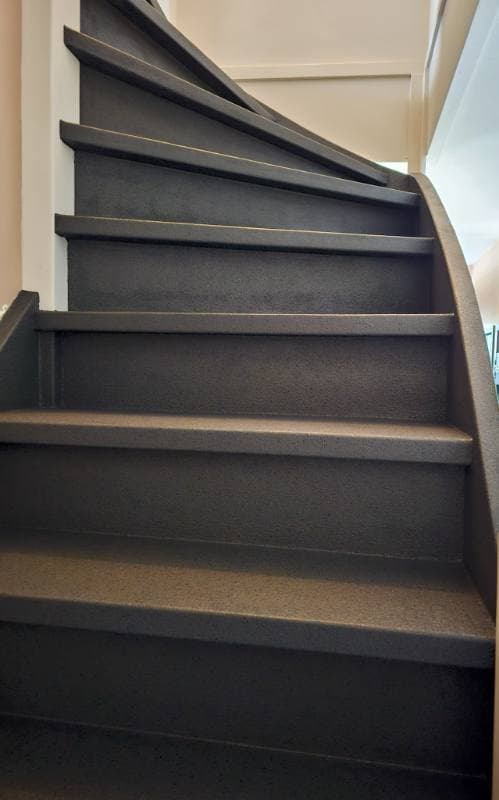 traprenovatie met CharcoalStone stone structuur in Rotterdam